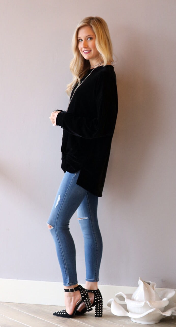 TOTAL ECLIPSE Velvet DropShoulder LongLeeve CrewNeck Top