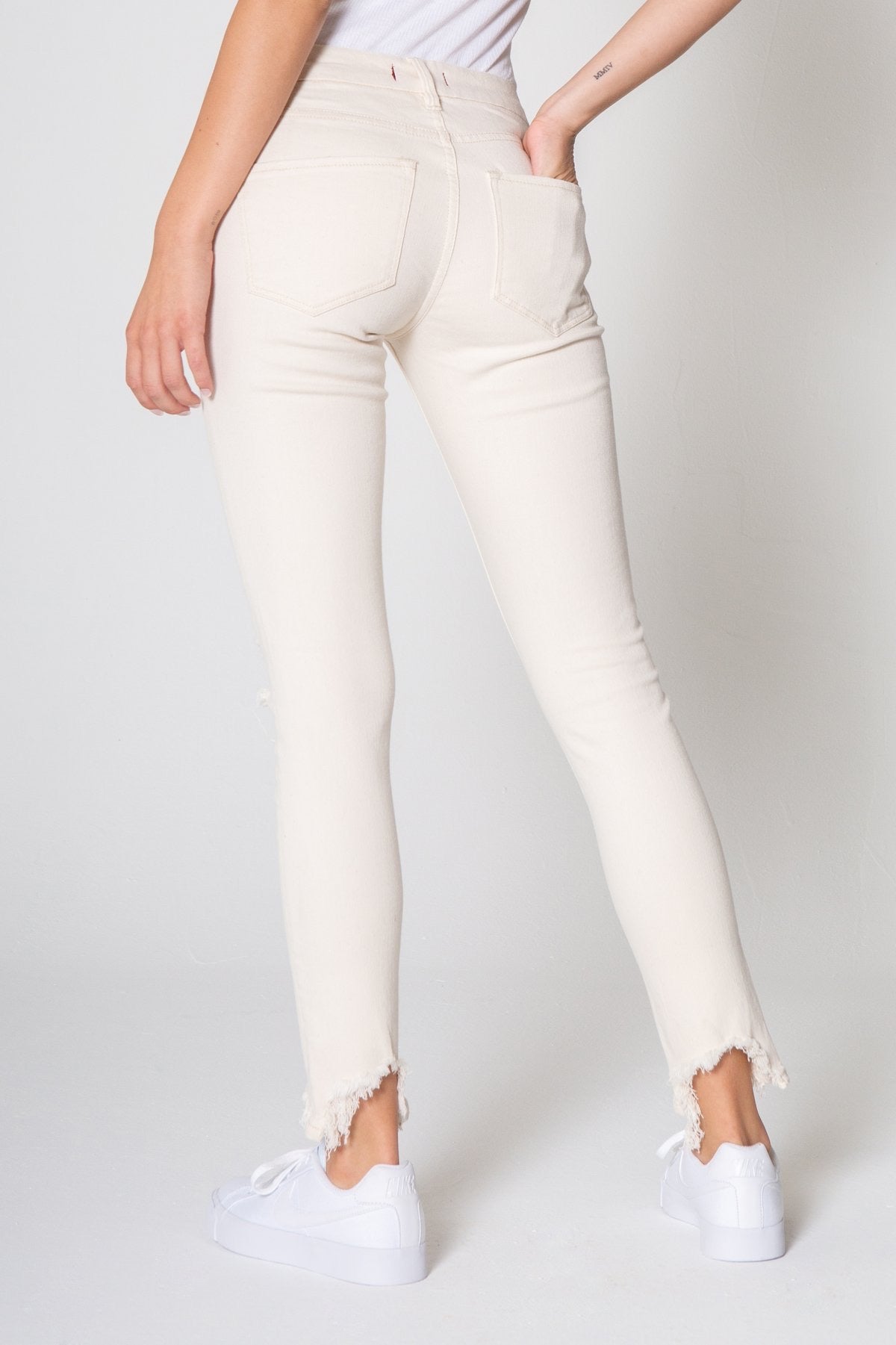 DEAR JOHN Mid-Rise JOYRICH Distressed FrayHem Skinny Jean