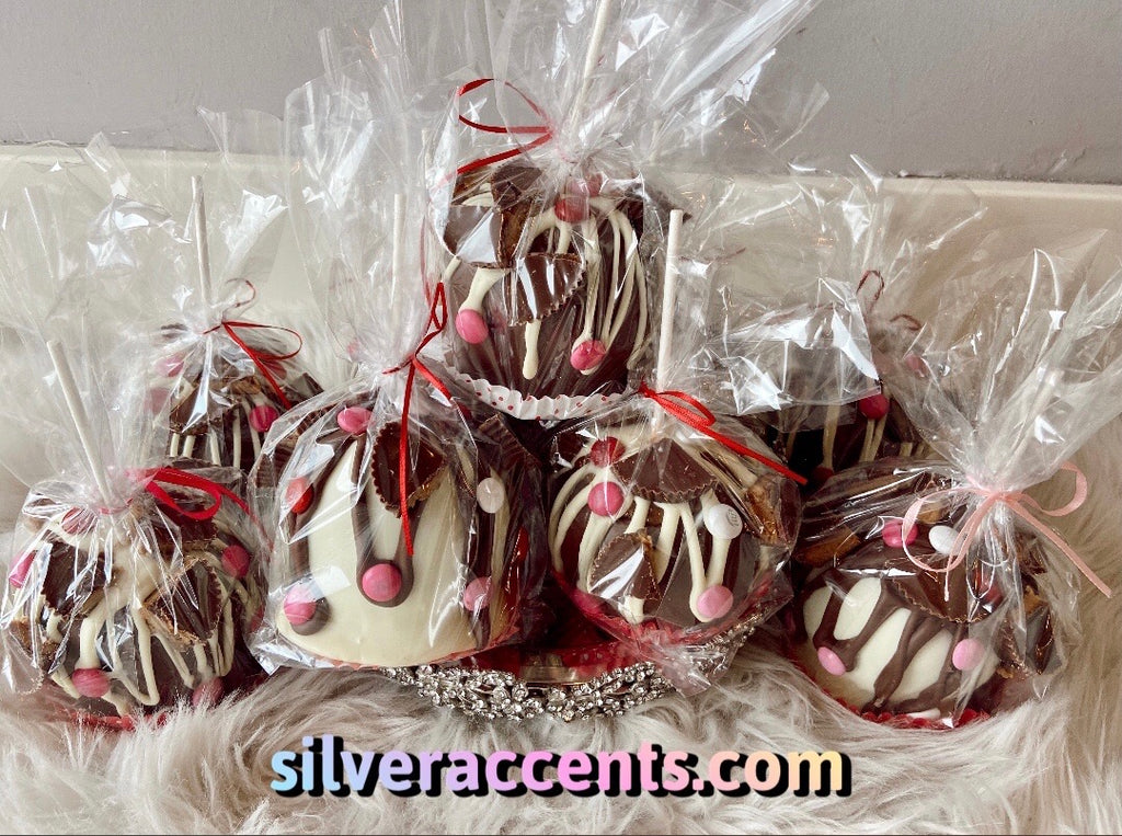 CL REESE’S/ M&M Chocolate/Caramel Candied Apple