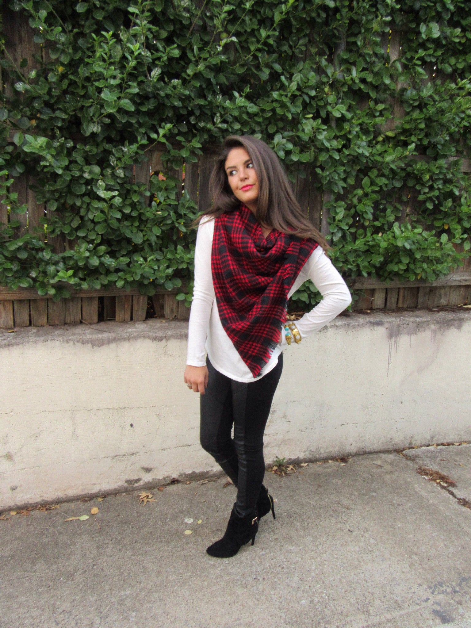 KATE Plaid Blanket Fringe Scarf