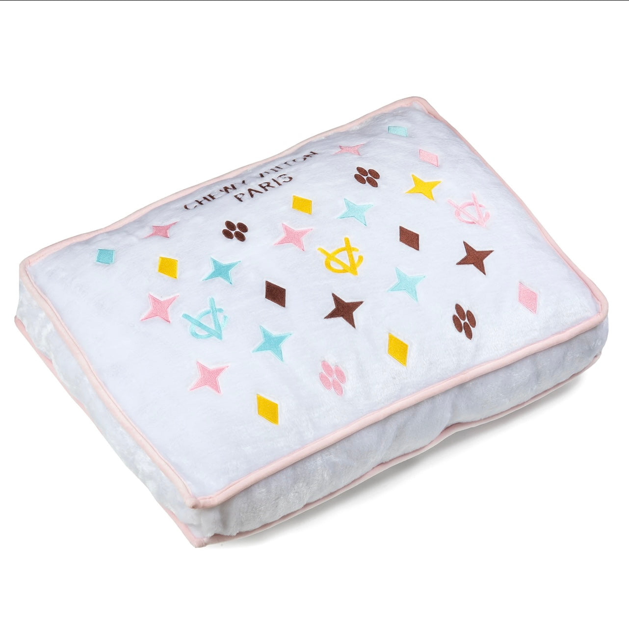 HDD White CHEWY VUITON Bed