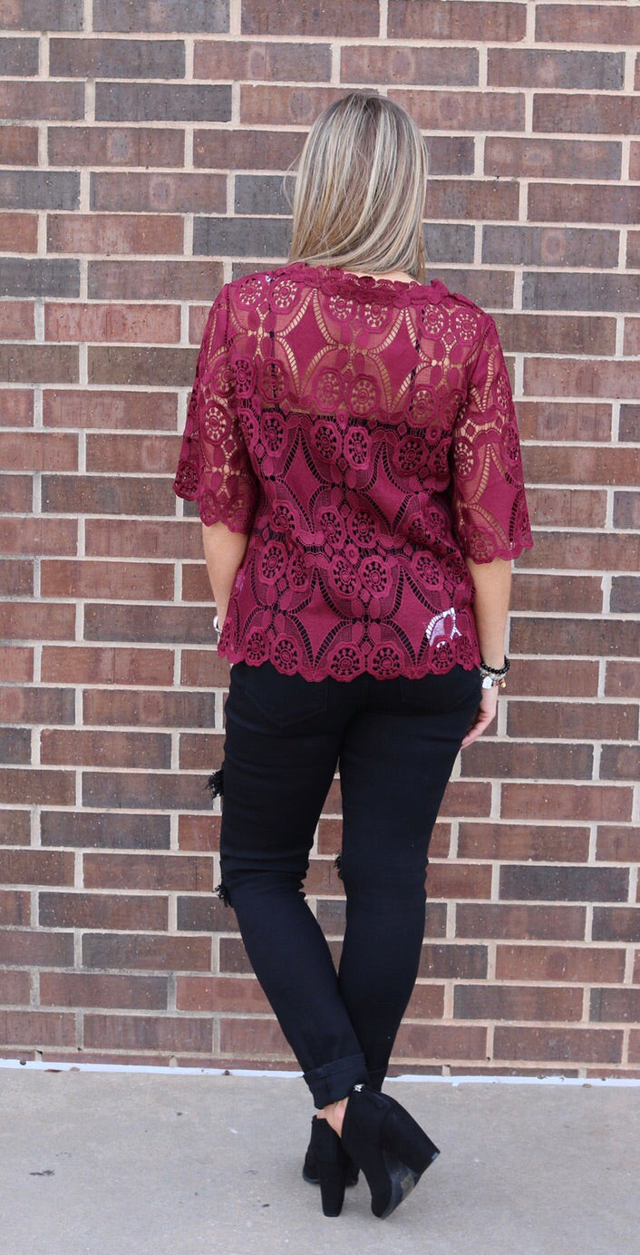 INITIATIVE Crochet Lace Elbow Sleeve CrewNeck Top