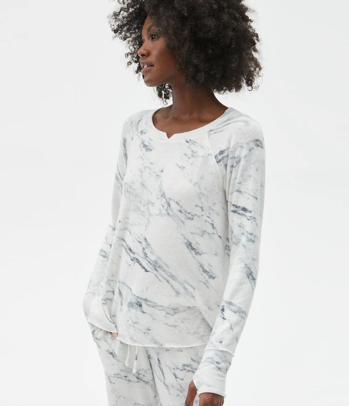 MICHAEL STARS Notch Neck TREASURE HiLo Top