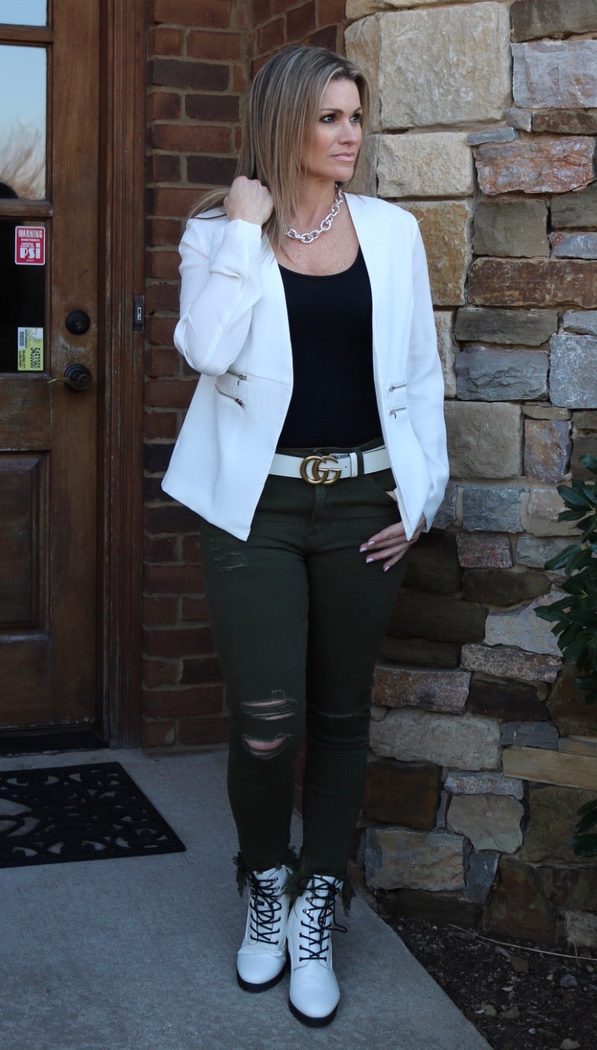 ENDANGER Zipper Detail Blazer Jacket