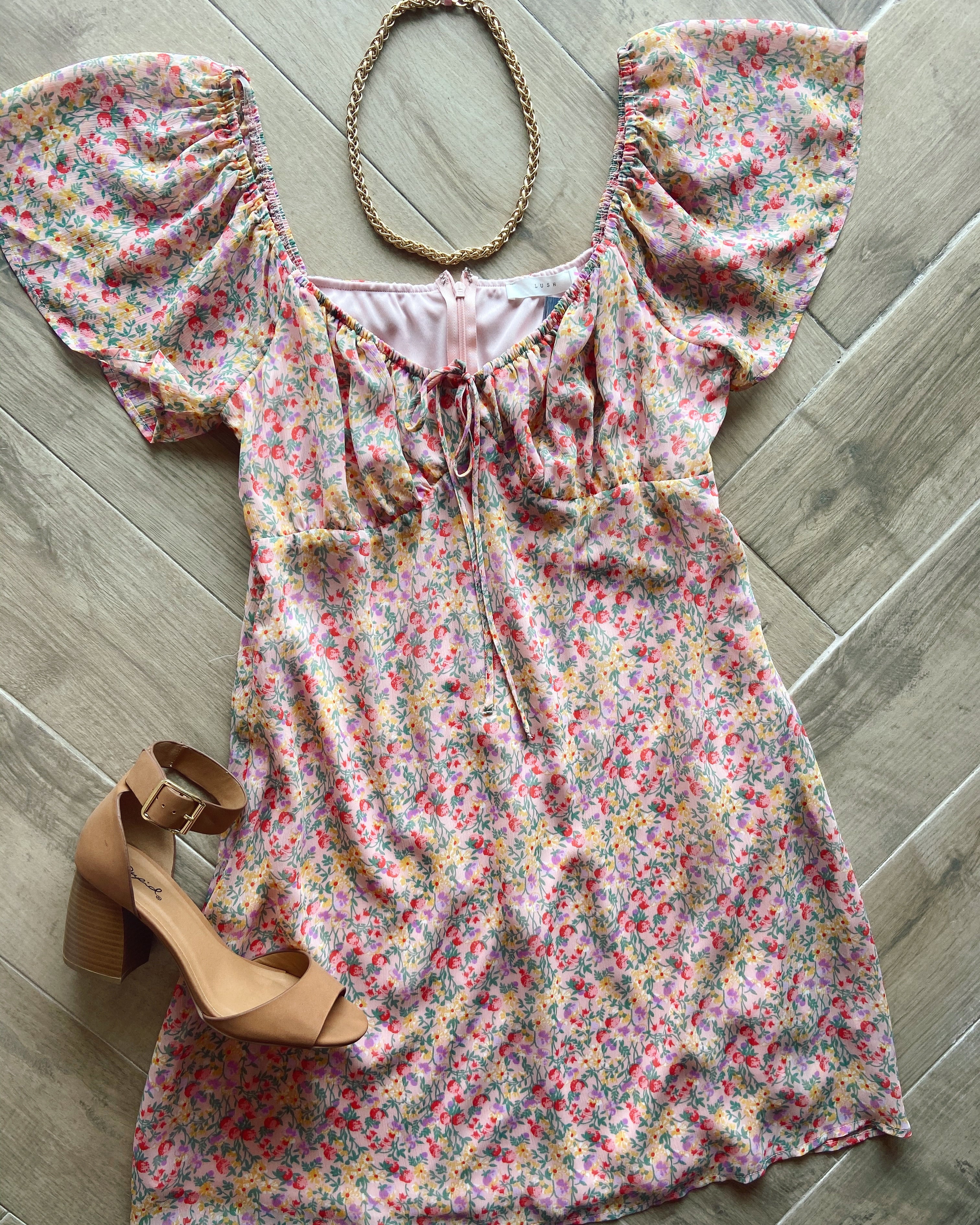 RESILIENT Floral TieNeck CapSleeve Dress