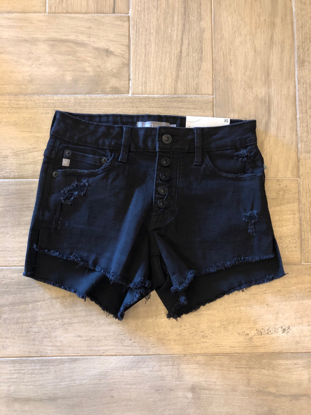 FESTIVAL Button Up Unbalance Hem Shorts