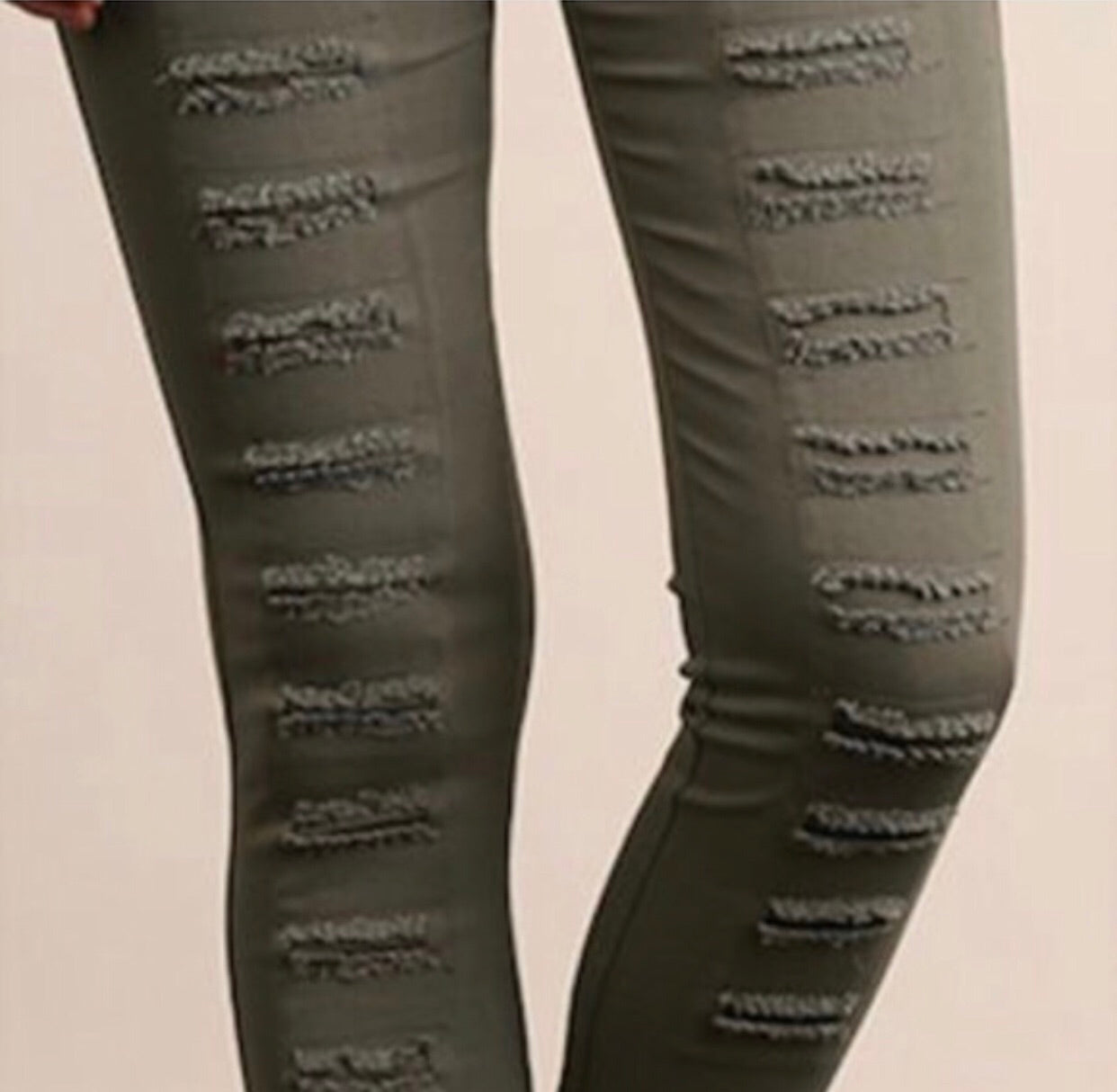 *Umgee KICKOFF High Waist Distressed Jeggings