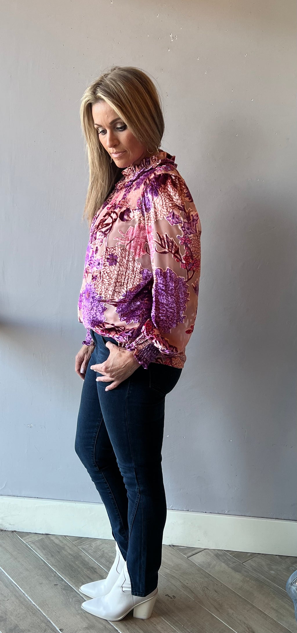 *IVY JANE Burn Out FROST Velvet Mock Neck Top