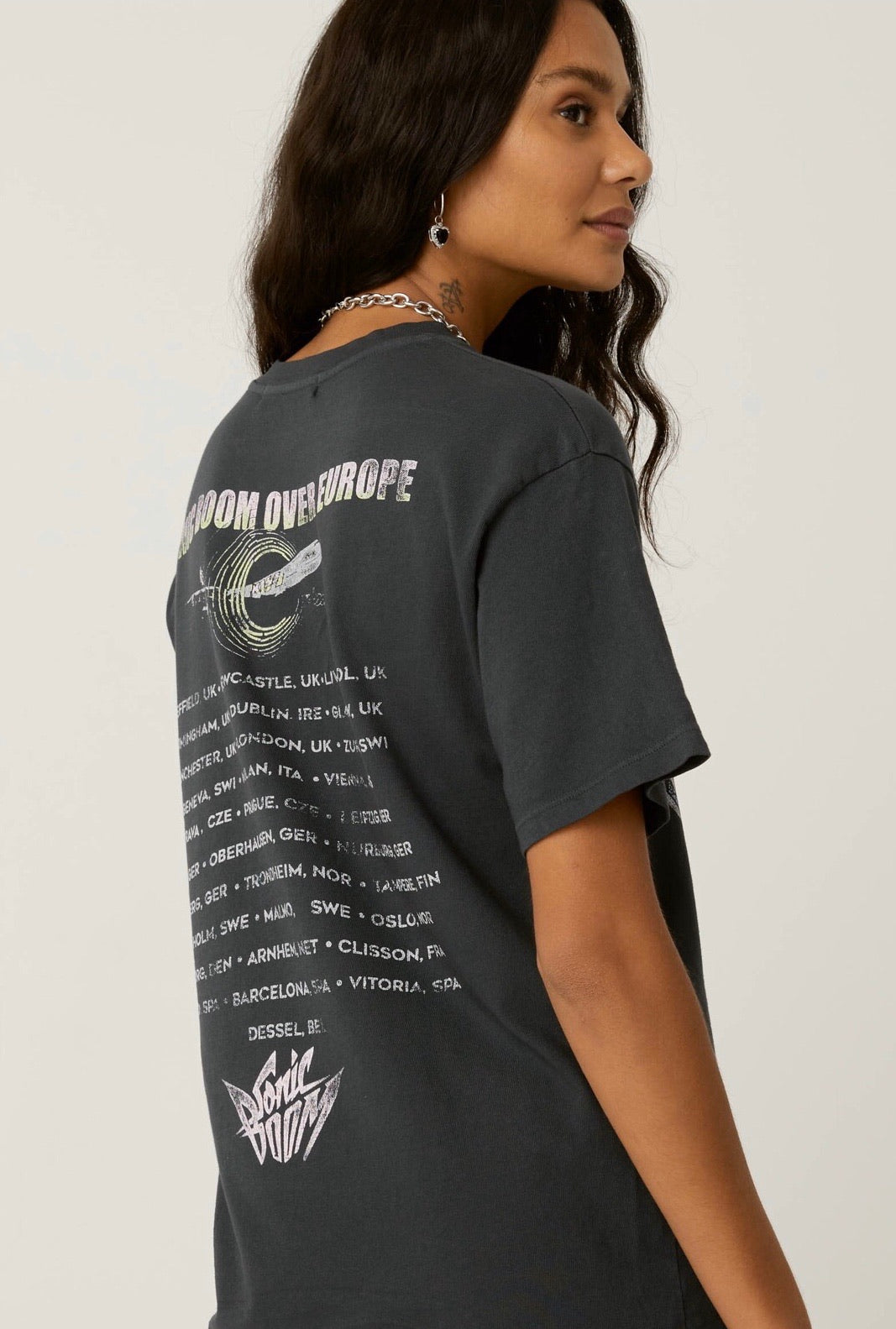 DAYDREAMER KISS Sonic Boom Weekend Tee