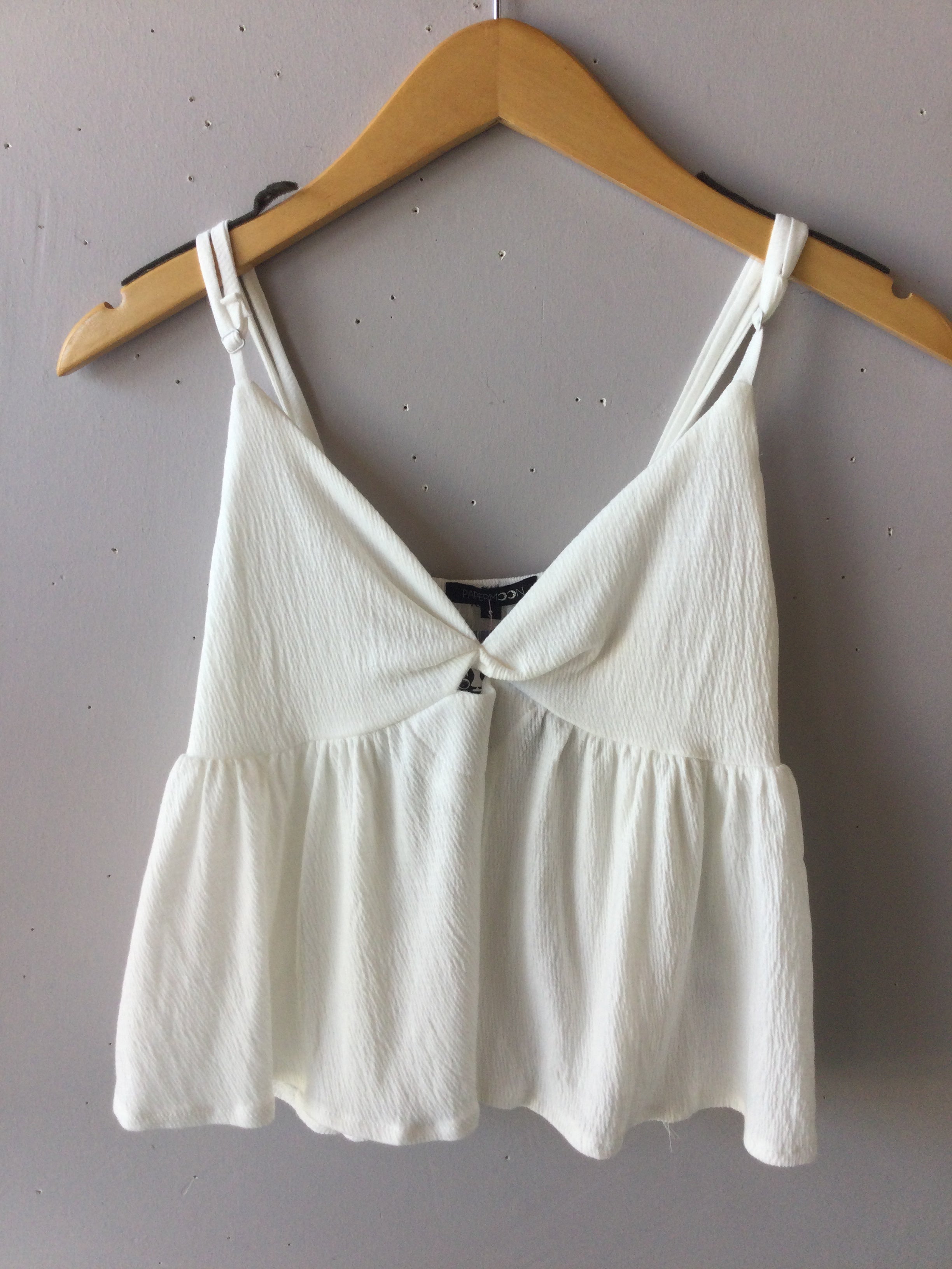 PaperMoon SIGNATURE Twist Front Top