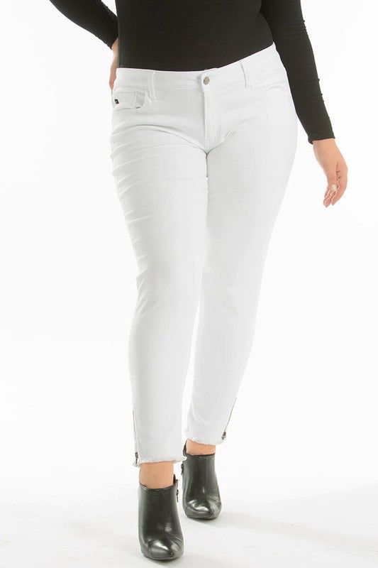 MESMERIZE Curvy Ankle Zip Skinny Jeans