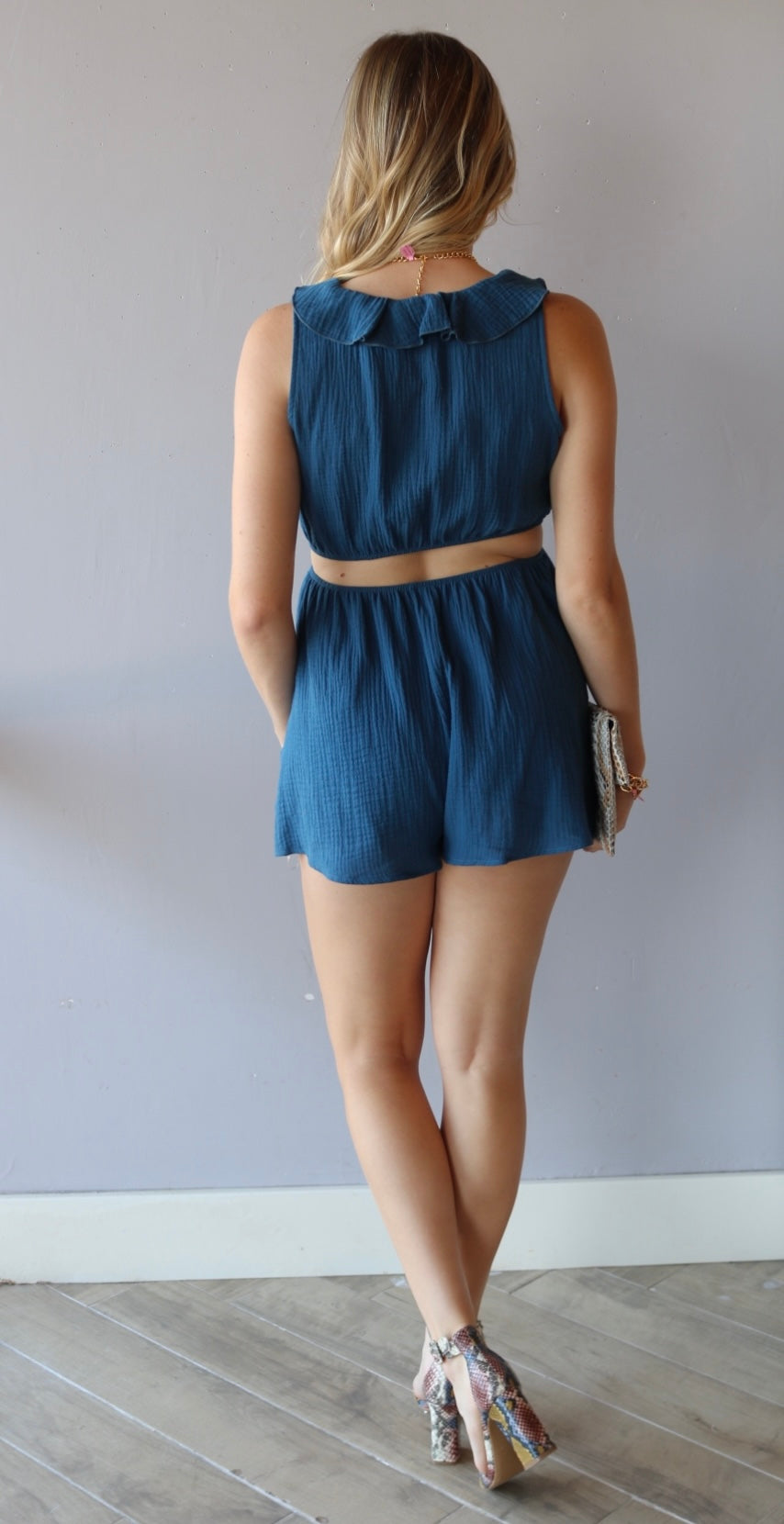 CUSTODY Cutout Back V-Neck Ruffled Romper