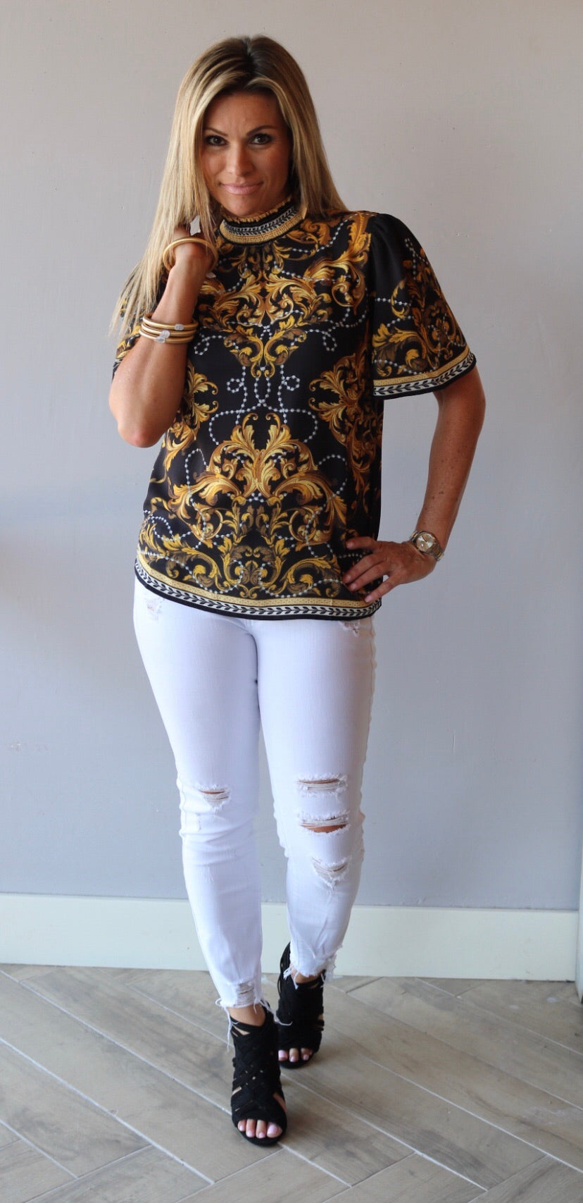 HIERARCHY Baroque Border Floral SmockNeck ShortSleeve Top