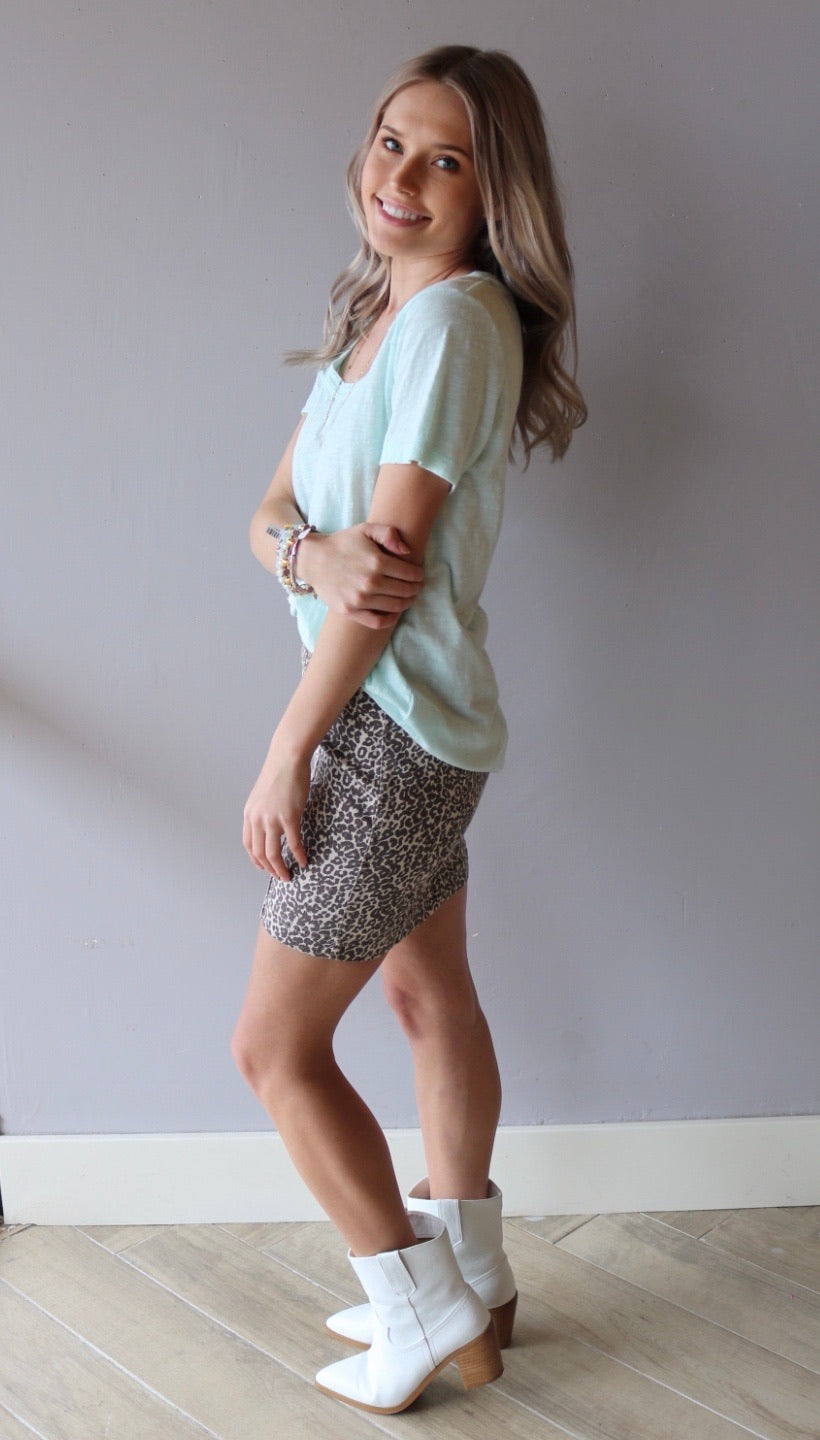 BOBI Slub Jersey BECKHAM RawSeam HiLo ScoopNeck Top