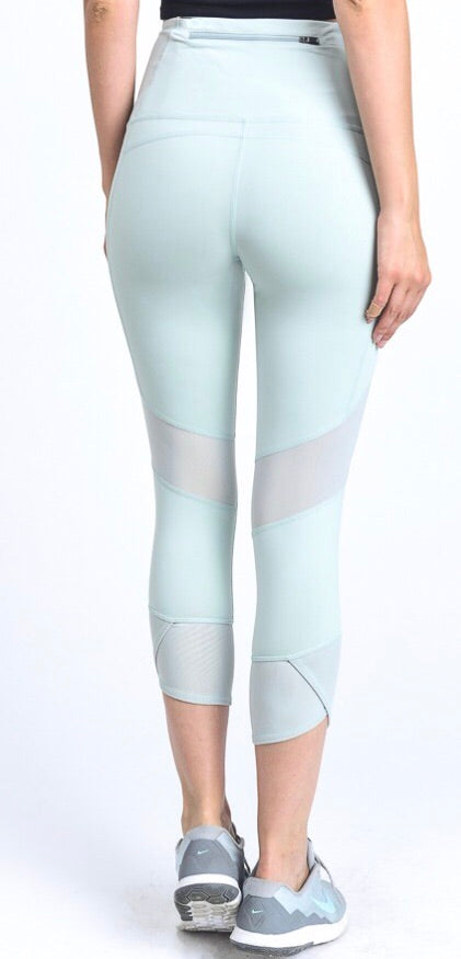 ALL OUT Mesh Panel Crop Leggings