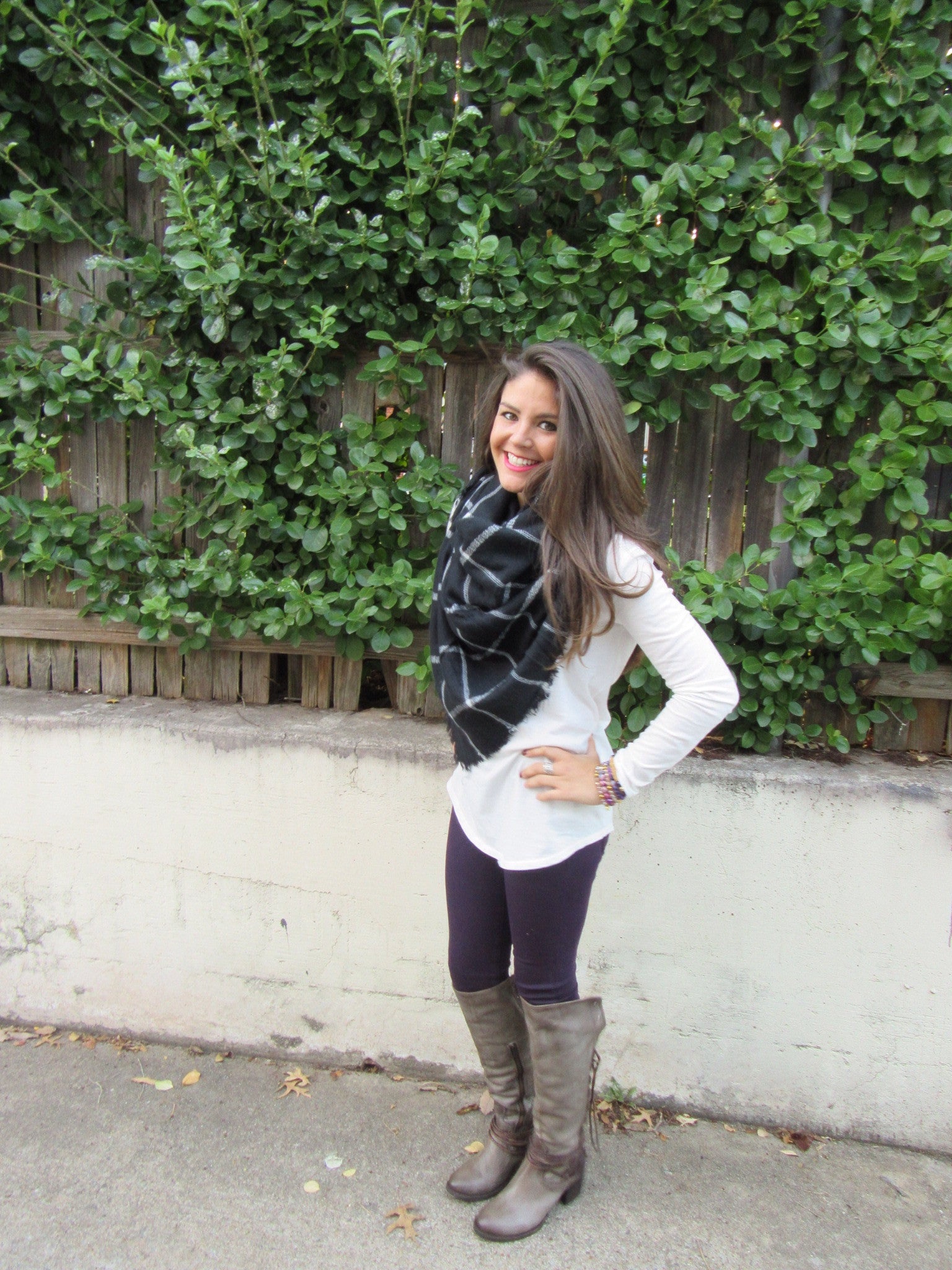 KATE Plaid Blanket Fringe Scarf