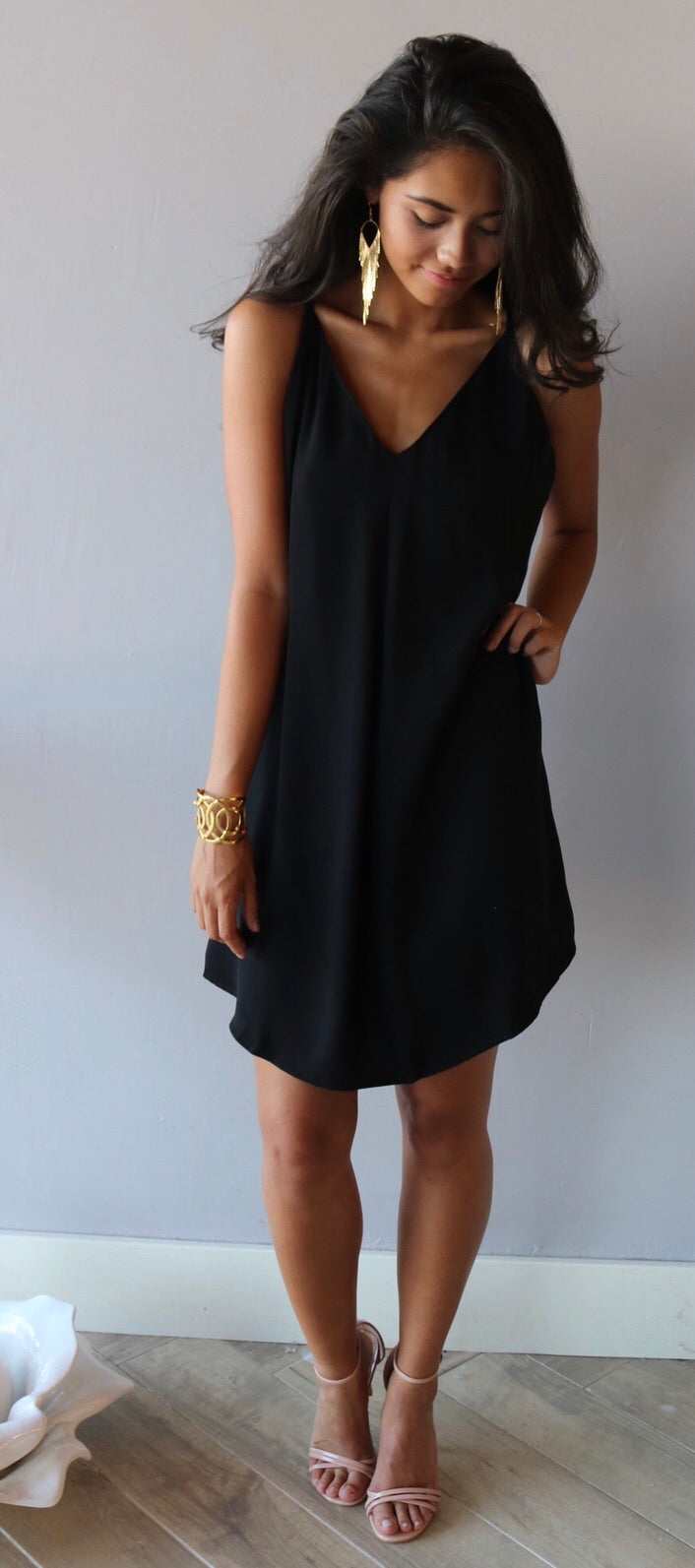 ABOVE THE CUT Lasercut Back Strappy Chiffon Shift Dress