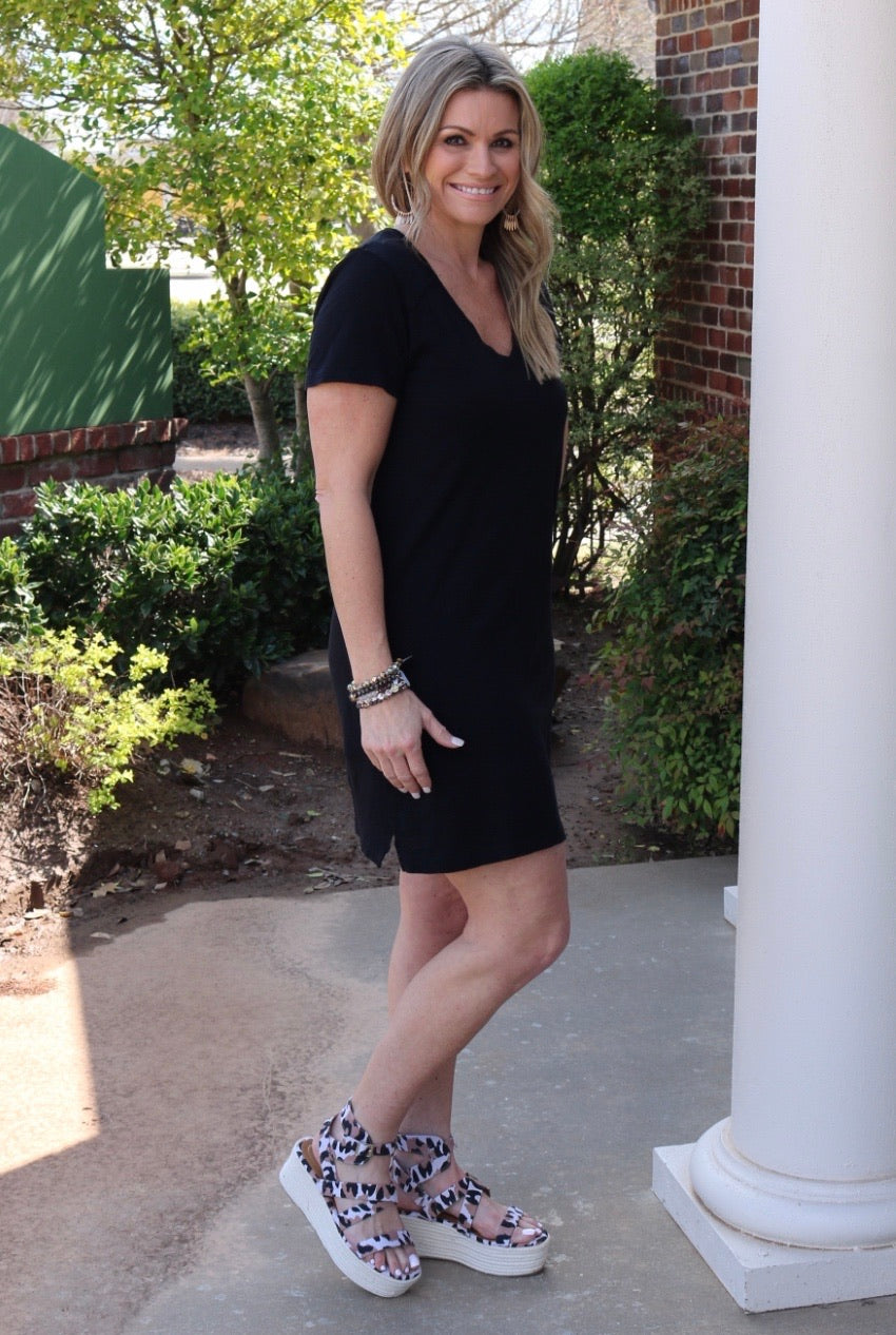 BOBI V-Neck BOURNE RawHem T-Shirt Dress