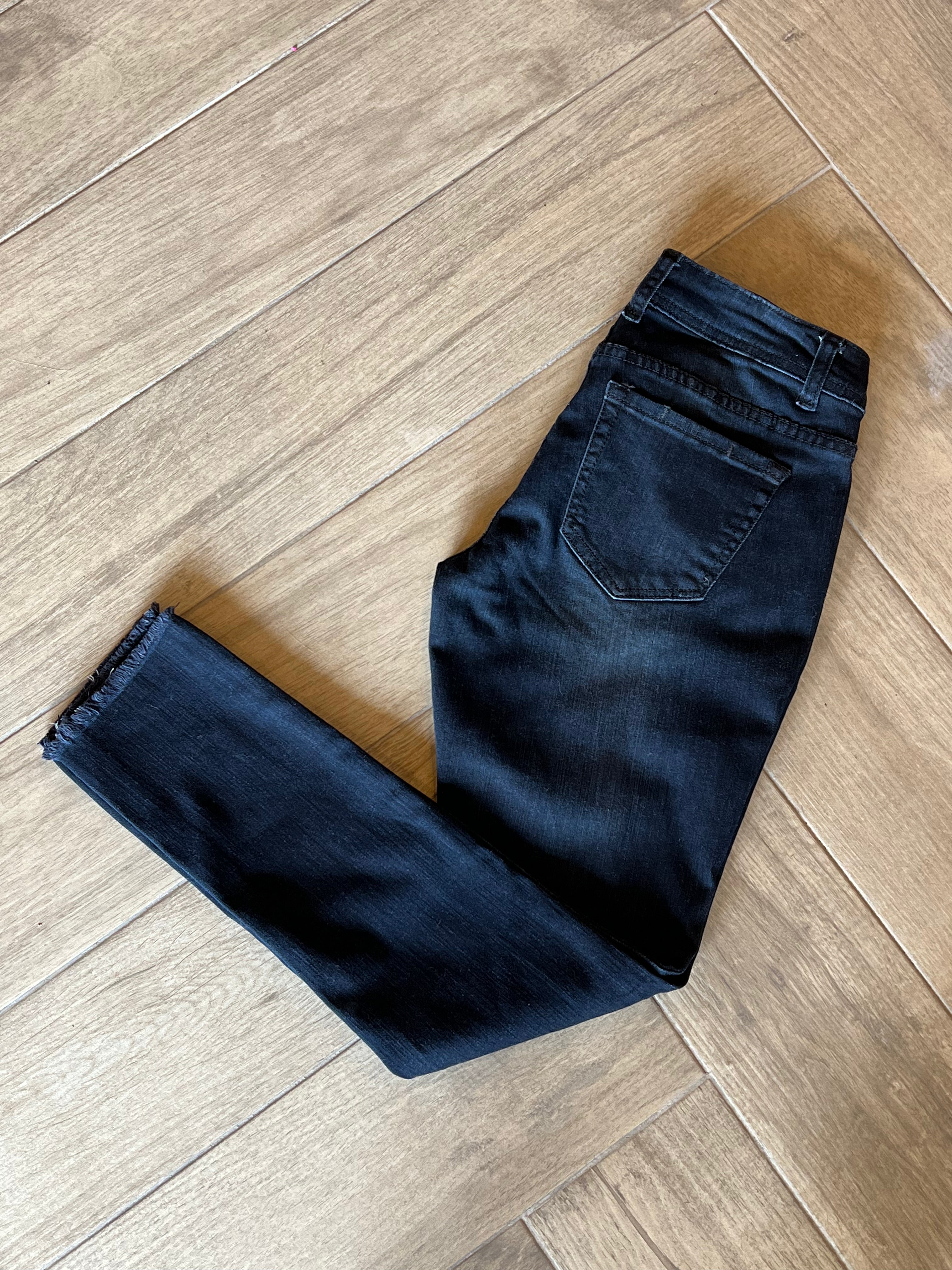 PARKER RawHem Slit Knee Jeans