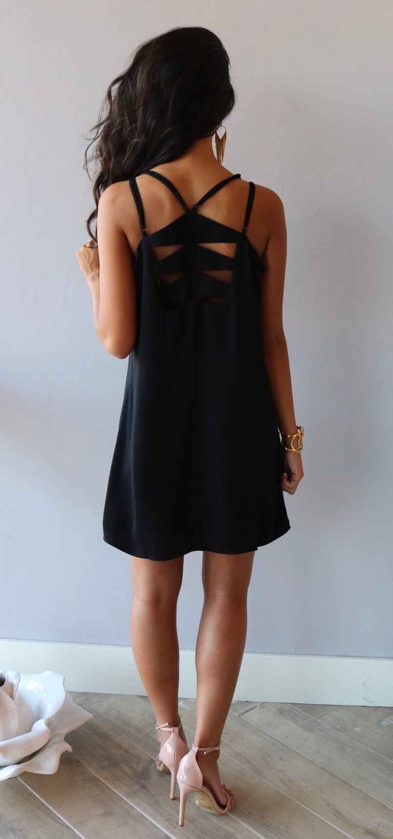 ABOVE THE CUT Lasercut Back Strappy Chiffon Shift Dress