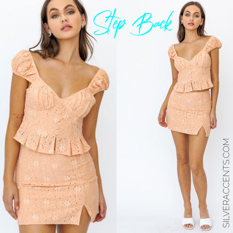 STEP BACK Eyelet Lace Slit MINI Skirt