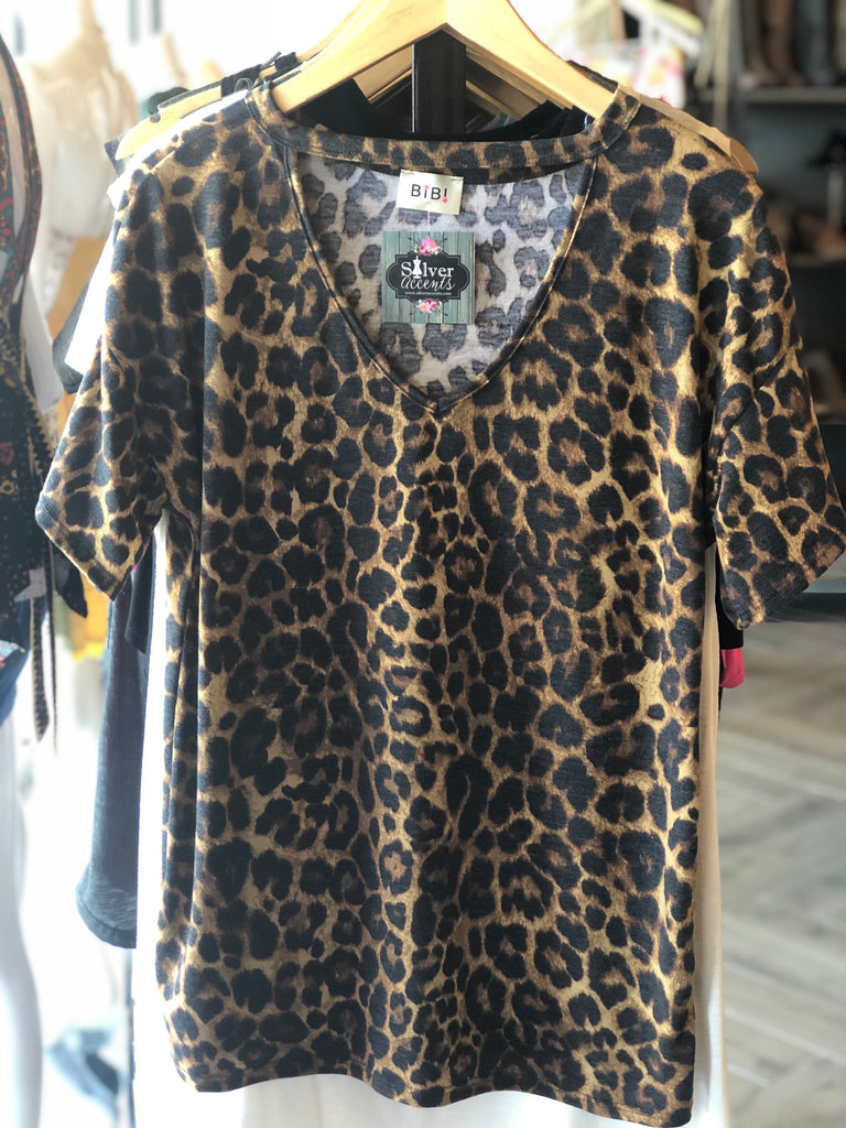 Bibi TERRAIN Leopard Choker V-Neck Jersey Knit Top
