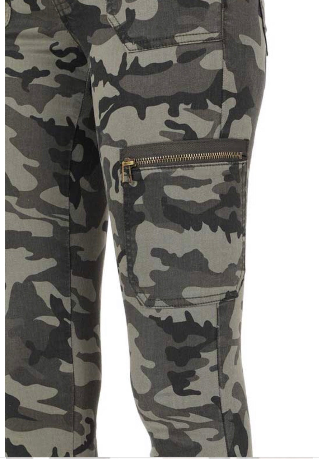 KC REMINGTON High Rise Camo Print Jeans
