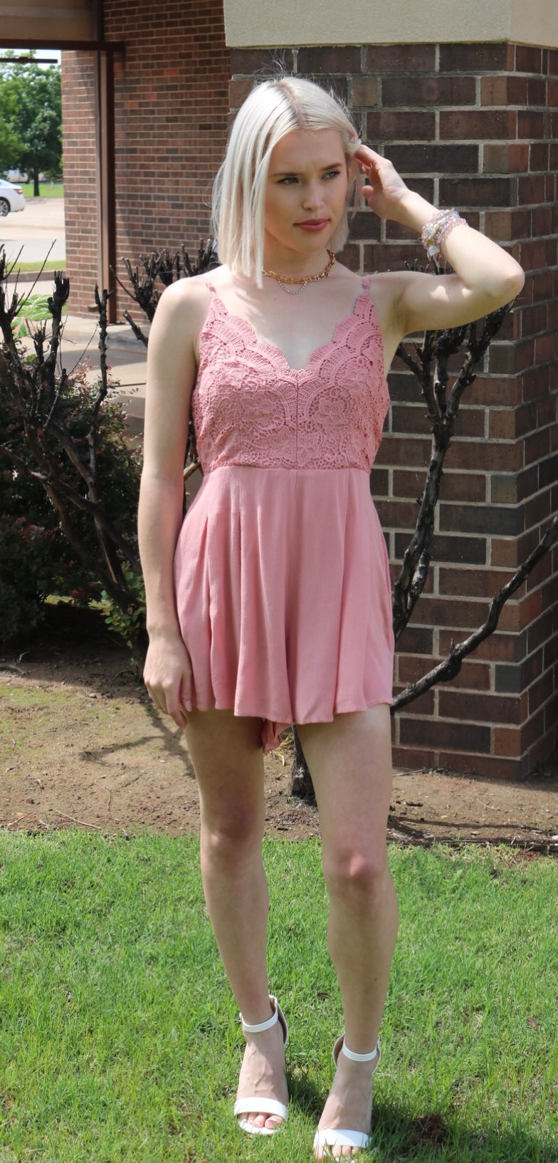 WISHLIST APPAREL OPTIC Lace Bodice Cross Back PleatShort Romper