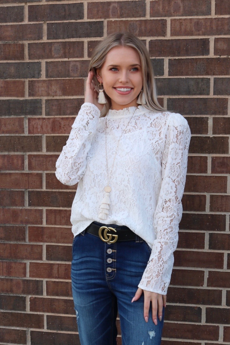 Mittoshop ARTFUL Lace Gathered MockNeck PuffSleeve Top