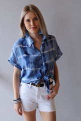 REFLECTIONS DipDye ButtonDown TieFront Collar Top