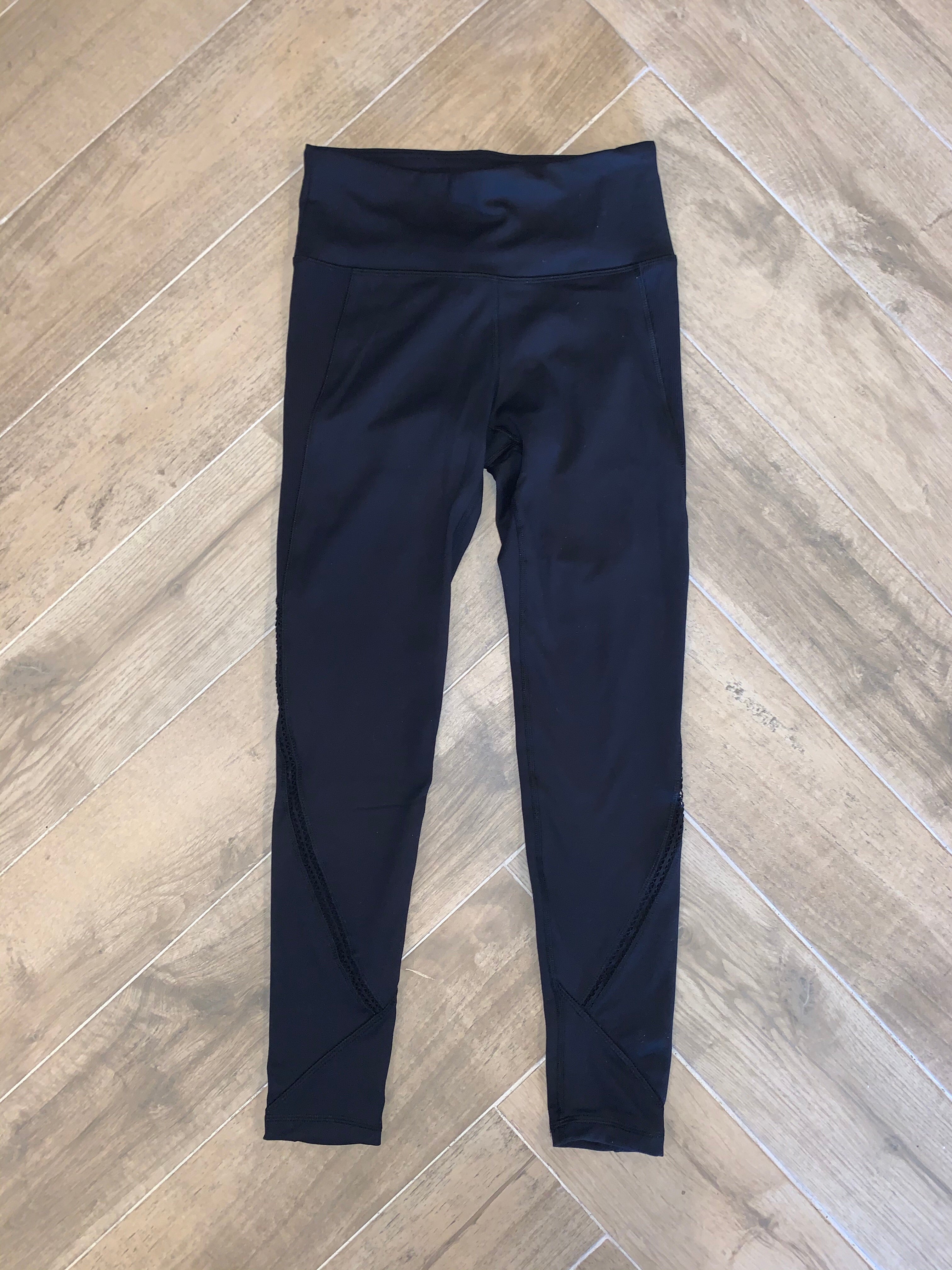 MONO B Black PIXIE ZigZag WrapAround High Waisted Leggings