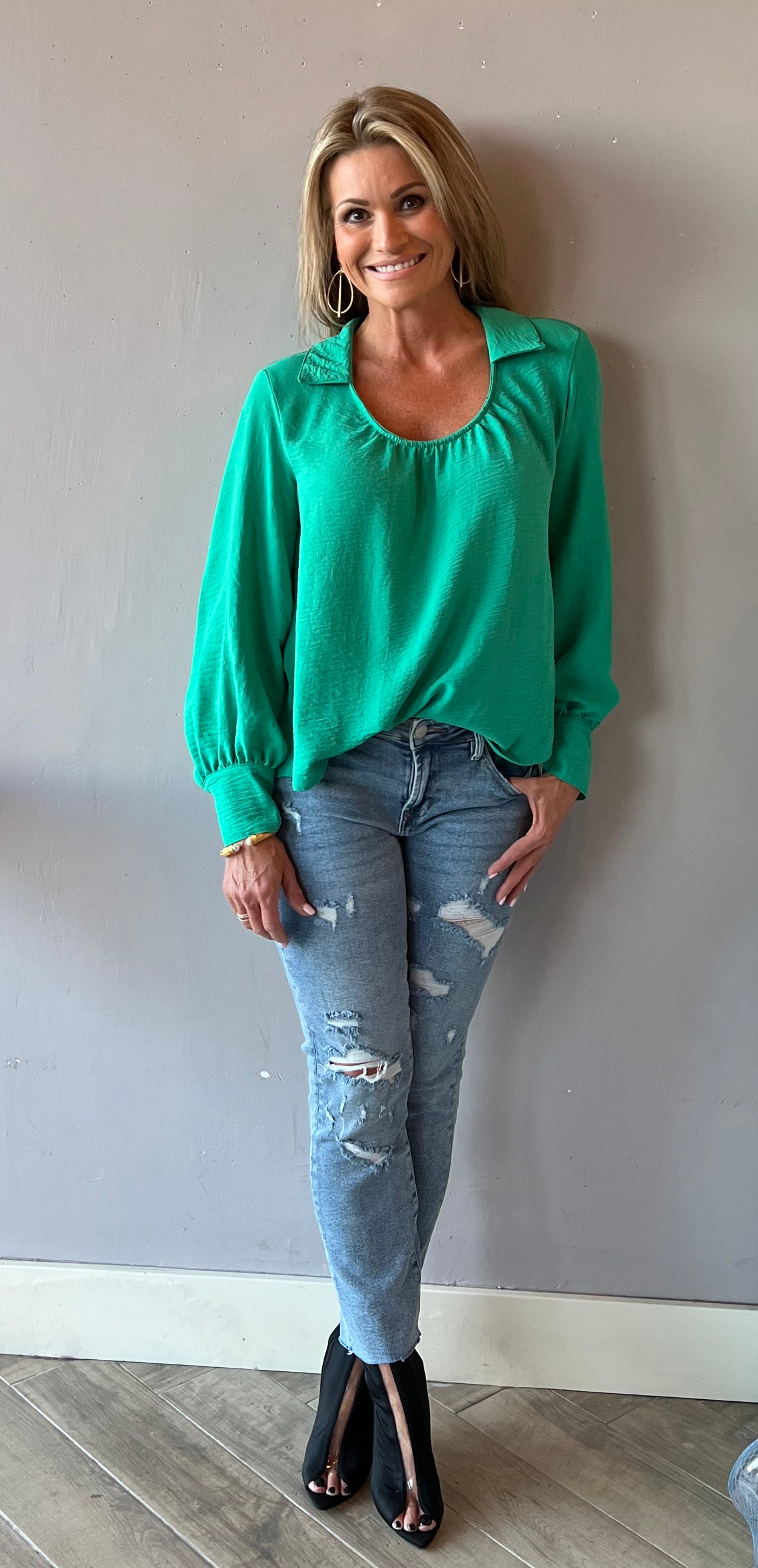 IVY JANE Scoop BARRED Shirred Neck Top