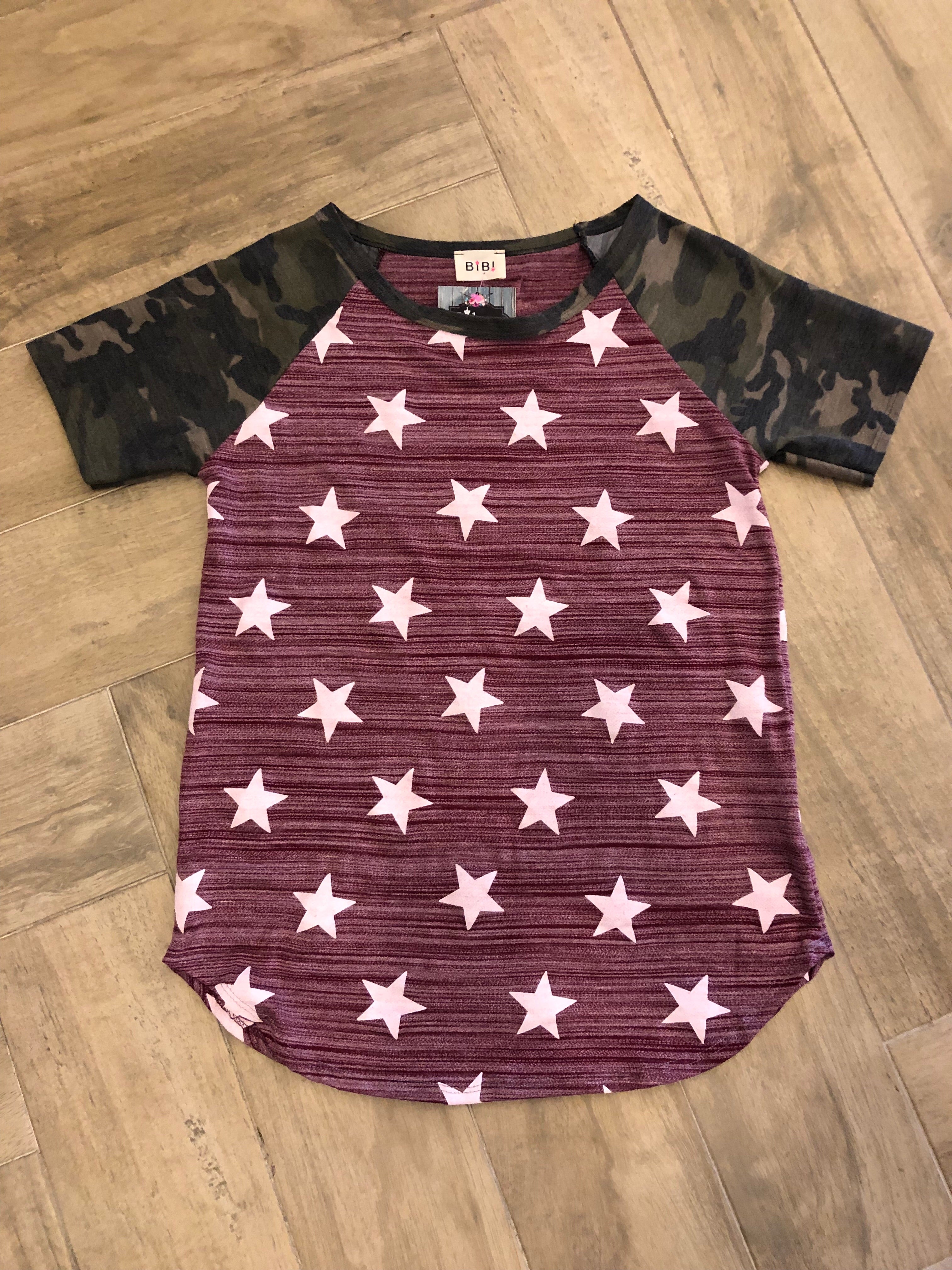 LOYALTY Star Print Camo Sleeve Raglan JerseyKnit Top