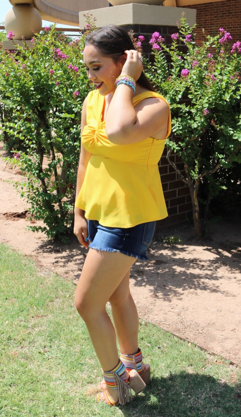 TCEC STRATEGY CrossFront HalterNeck Chiffon Top