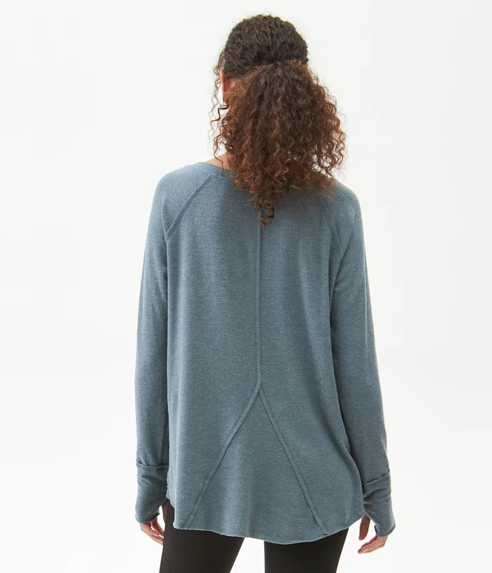 MICHAEL STARS Notch Neck TREASURE HiLo Top