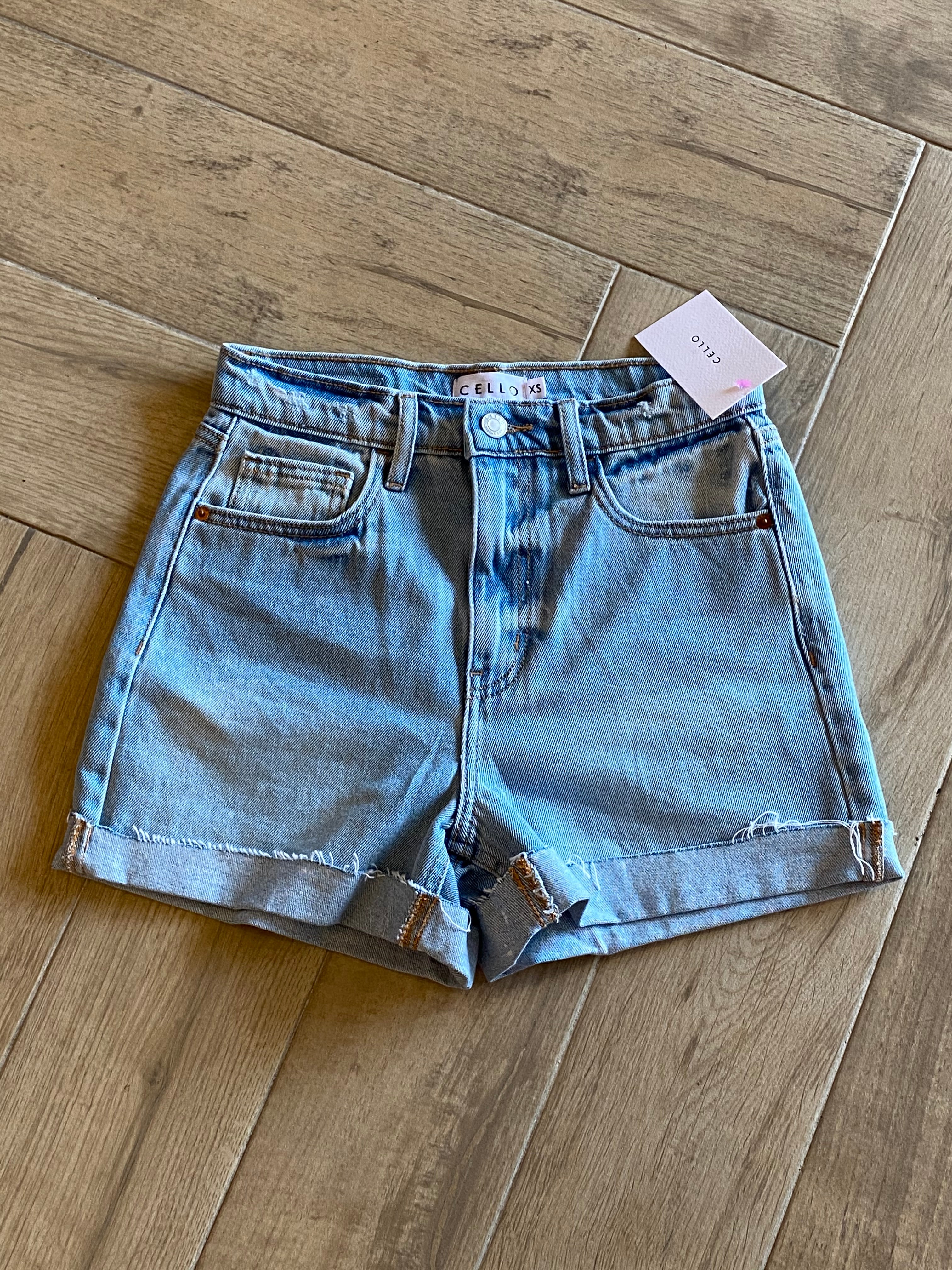 CALI HiRise Cuff Mom Shorts