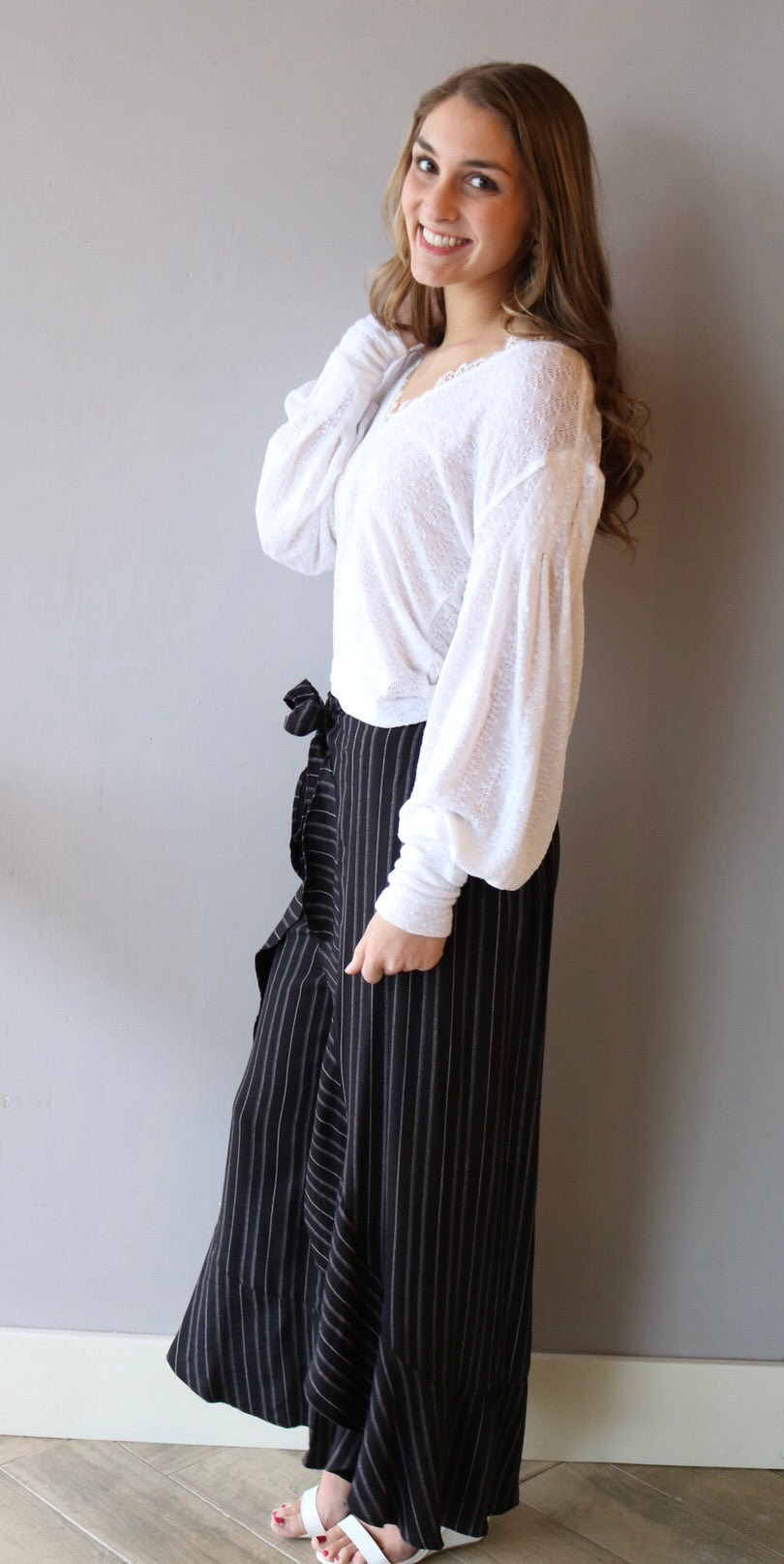 FREE PEOPLE White DREAMGIRL Pointelle V-Neck WaistCrop Knit Top