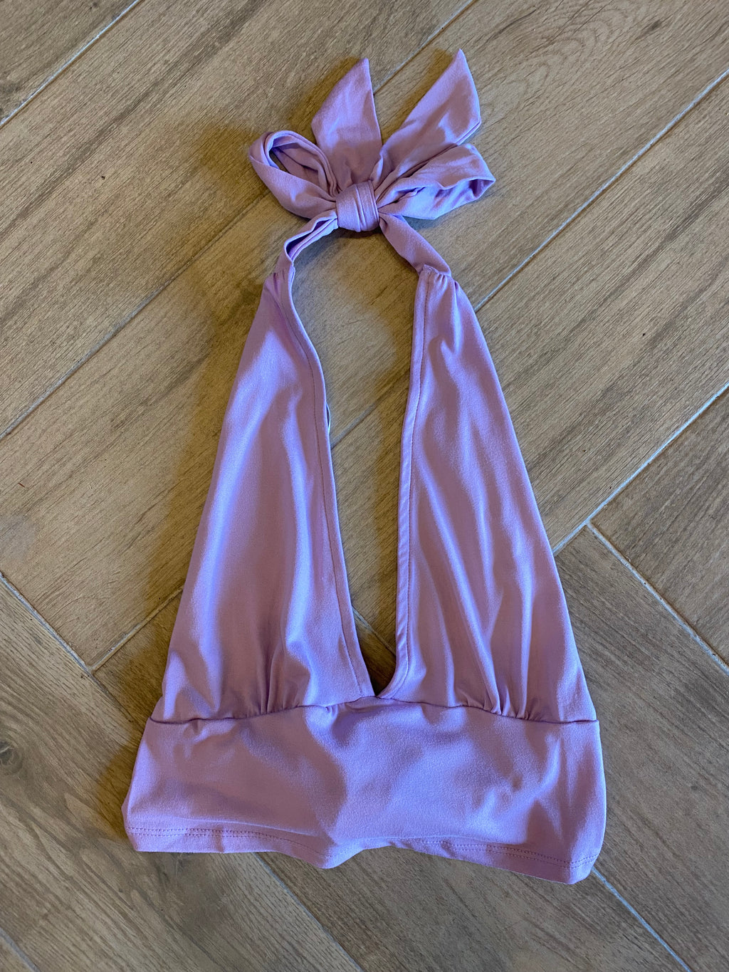 PAPER MOON VENDETTA Halter~Neck Crop Top