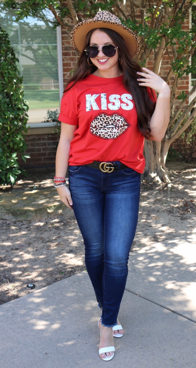 Mazik KISS Leopard Lips Distressed Tee Top