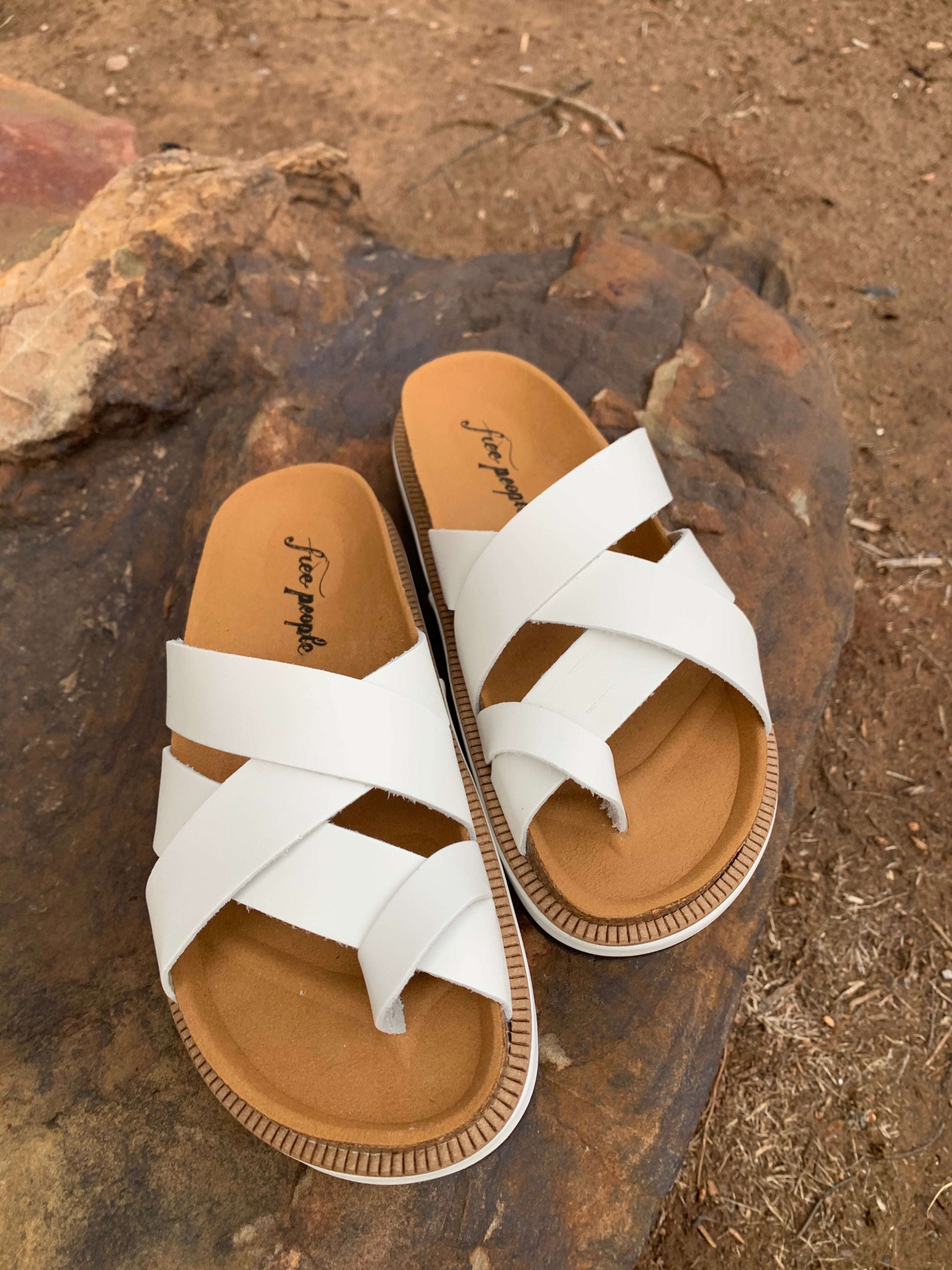 FREE PEOPLE Strappy VENTURA Contour FootBed Sandal