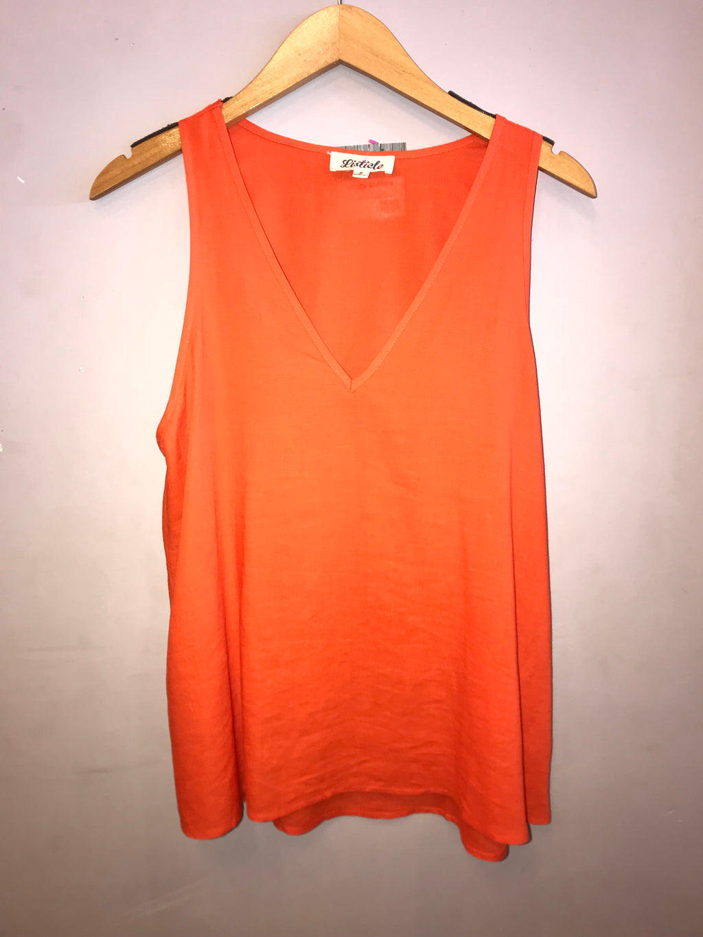 SPIRITED Linen Texture V Neck Sleeveless Top