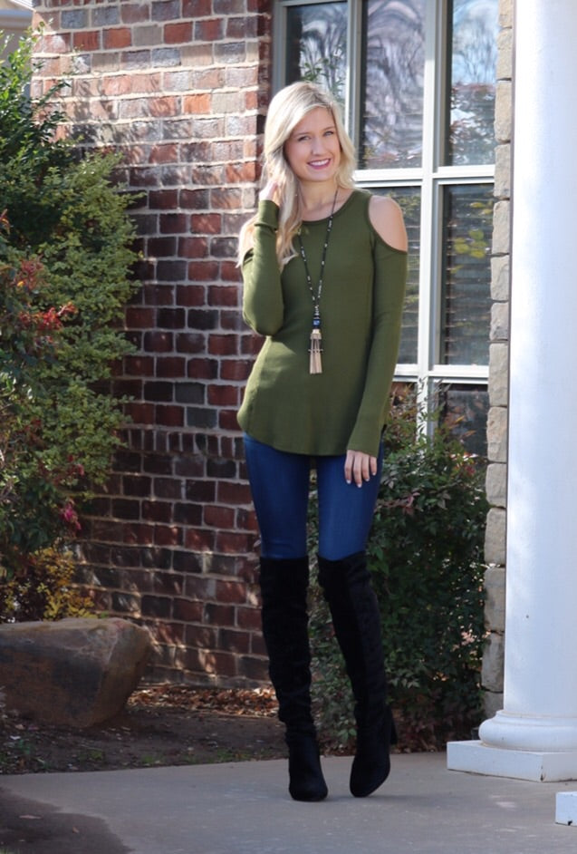 BOBI SuperSoft CUT IT OUT Thermal Cold Shoulder ScoopHem Top