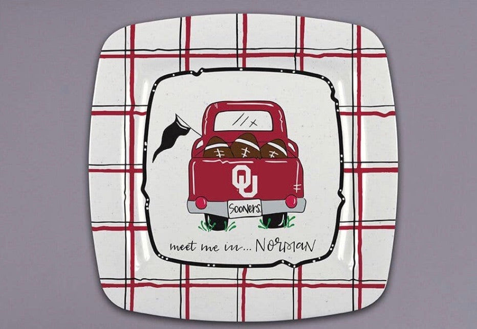 MAGNOLIA LANE Logo MEET ME Melamine Square Plate