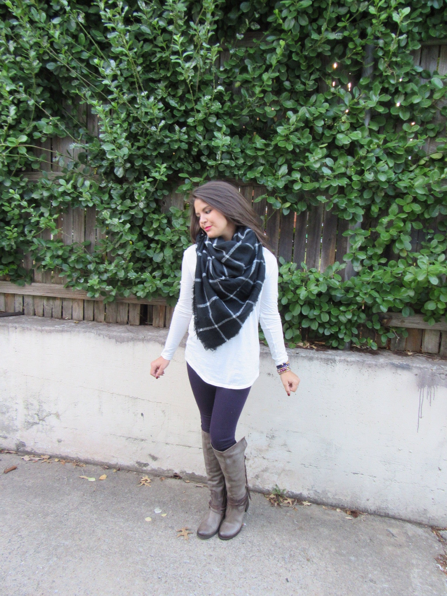 KATE Plaid Blanket Fringe Scarf