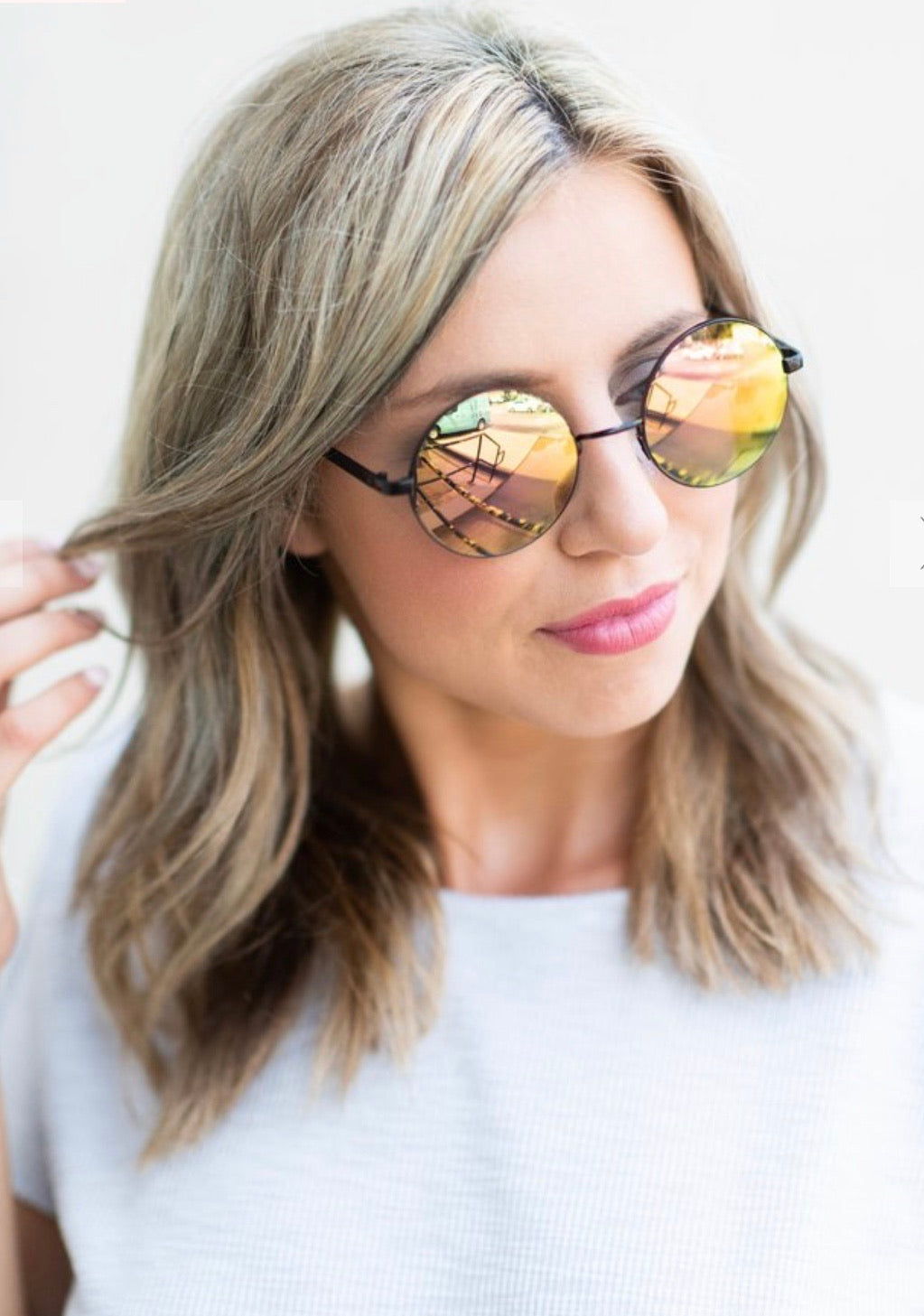 QUAY AUSTRALIA Black/Mirror ELECTRIC DREAMS Sunglasses