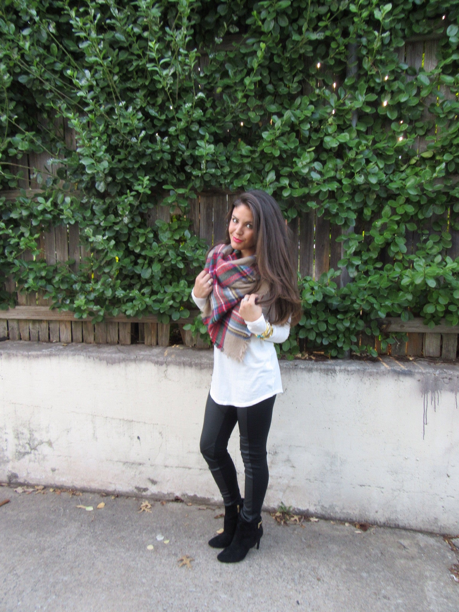 KATE Plaid Blanket Fringe Scarf