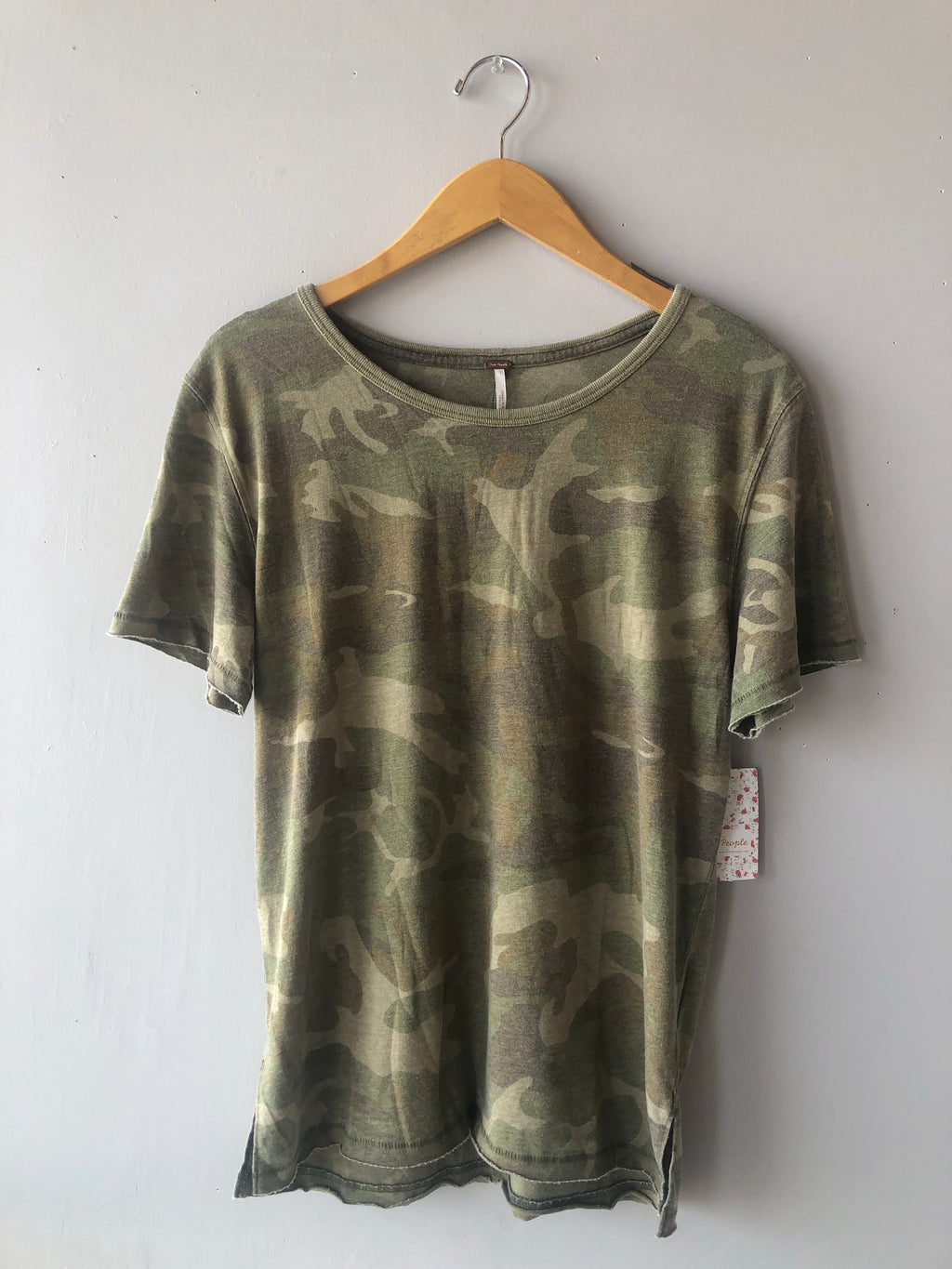 FREE PEOPLE Print TOURIST CrewNeck Tee Top