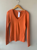 MICHAEL STARS V~Neck LAYLA 1 x 1 RibKnit Tee