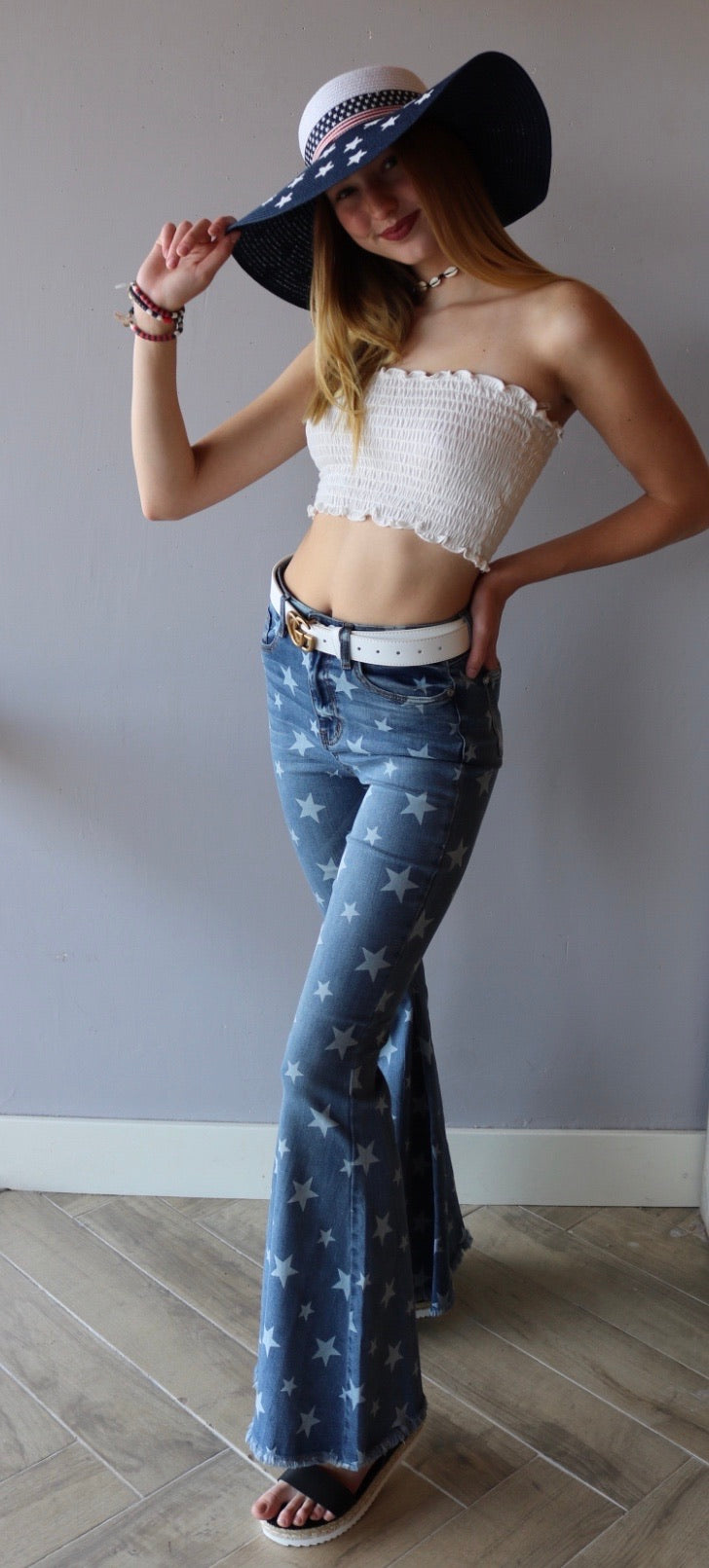SHOWDOWN Star Print SuperFlare RawHem Jean