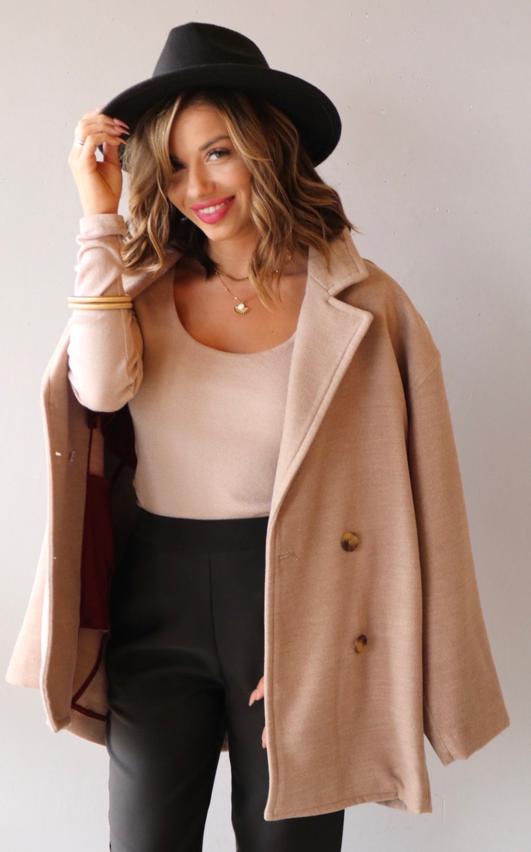 MICHAEL STARS RoucheSleeve BARBARA ScoopNeck ShineJersey Top